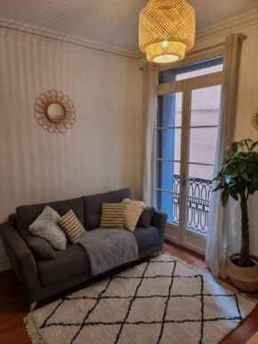 Le Dalí-Duplex au pied de Castillet